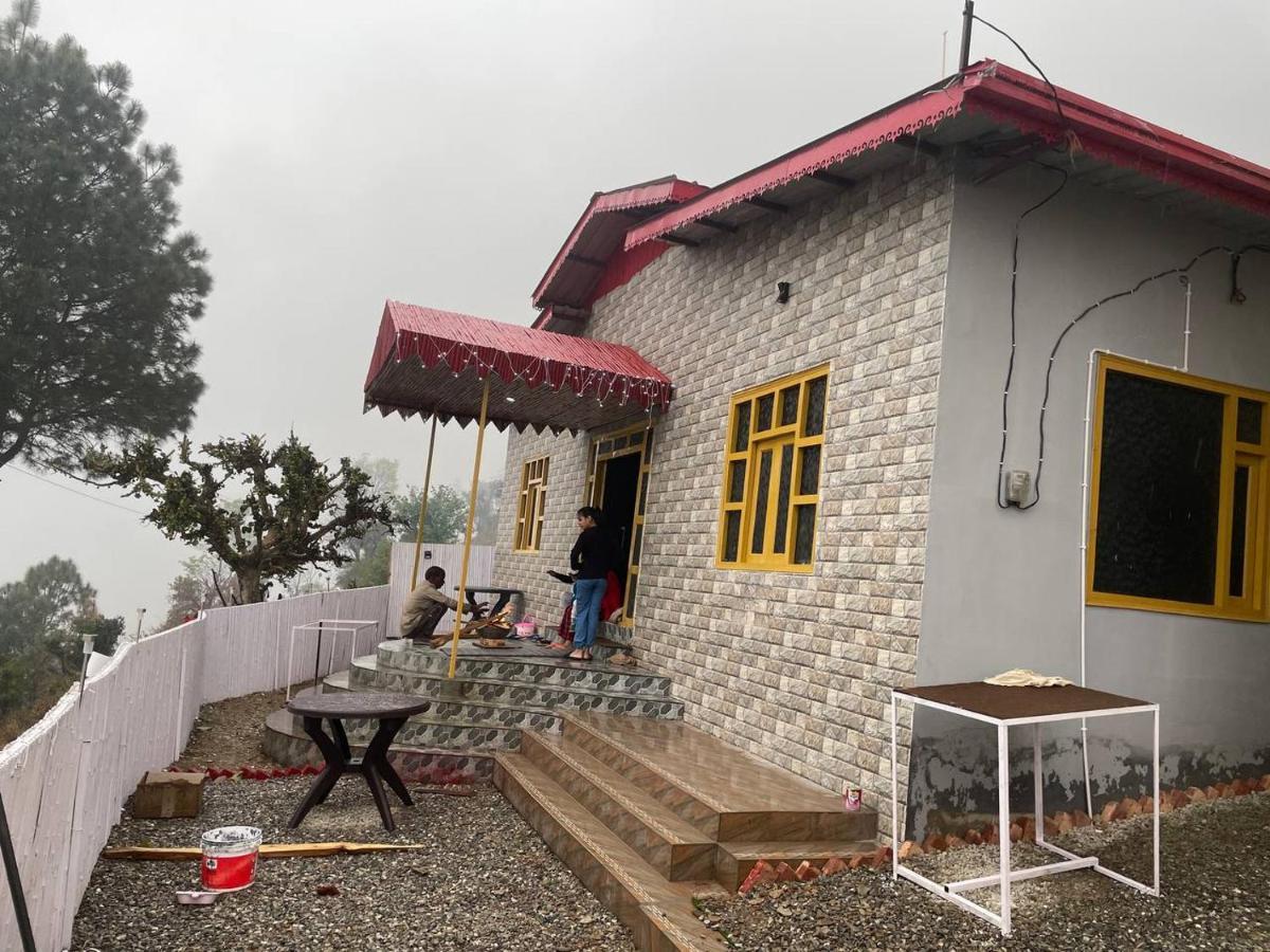 Pahaadi Dhun Homestay Chamba  Zewnętrze zdjęcie
