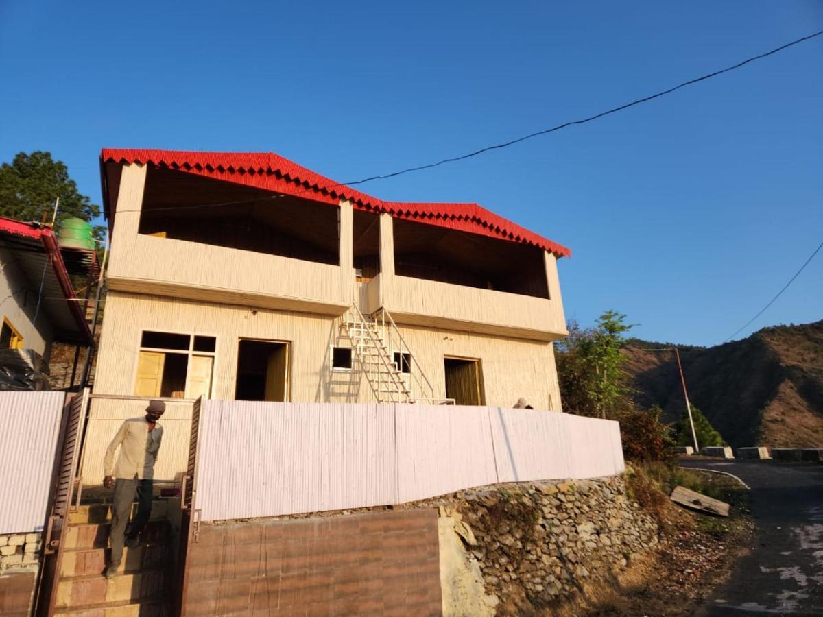 Pahaadi Dhun Homestay Chamba  Zewnętrze zdjęcie