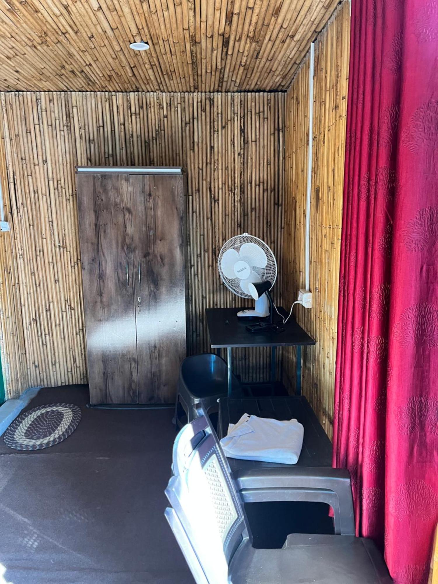 Pahaadi Dhun Homestay Chamba  Zewnętrze zdjęcie